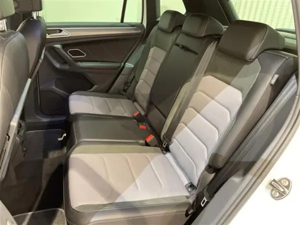 2018 Volkswagen Tiguan — photo 3 | Tuminion Kenya