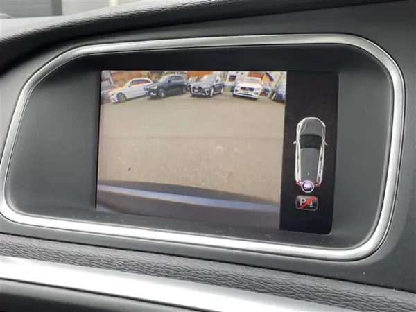 2019 Volvo V40 — photo 3 | Tuminion Kenya