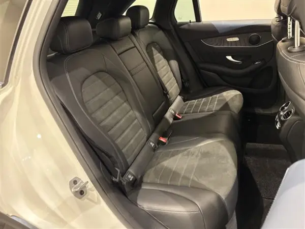 2021 Mercedes-benz Glc — photo 2 | Tuminion Kenya