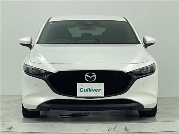 2019 Mazda 3 Fastback — photo 8 | Tuminion Kenya