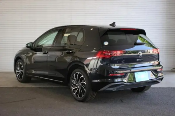 2024 Volkswagen Golf — photo 3 | Tuminion Kenya