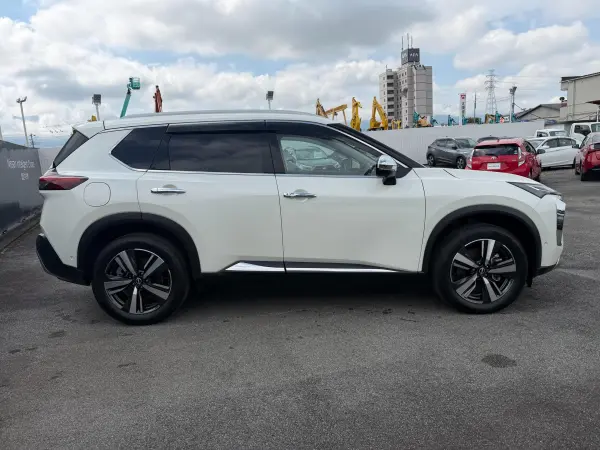 2023 Nissan Xtrail — photo 2 | Tuminion Kenya