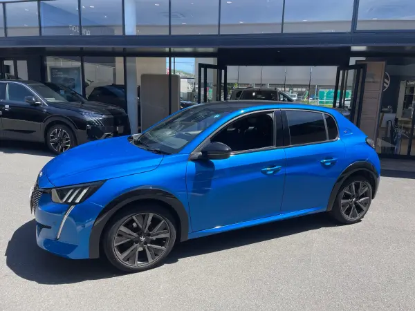 2022 Peugeot 208 — photo 3 | Tuminion Kenya