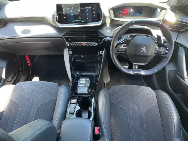 2022 Peugeot 208 — photo 8 | Tuminion Kenya