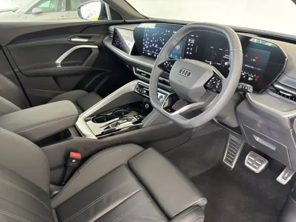 2025 Audi Q5 — photo 9 | Tuminion Kenya
