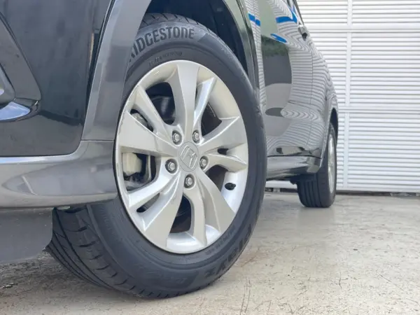 2020 Honda Vezel — photo 9 | Tuminion Kenya