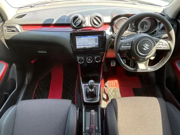 2022 Suzuki Swift — photo 2 | Tuminion Kenya