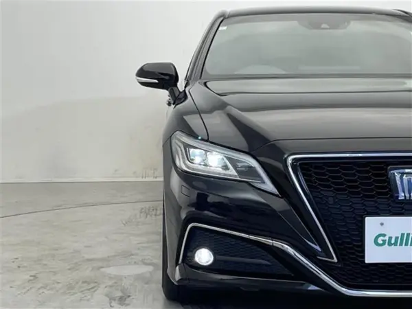 2021 Toyota Crown — photo 8 | Tuminion Kenya