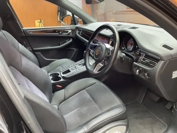 2019 Porsche Macan — photo 3 | Tuminion Kenya