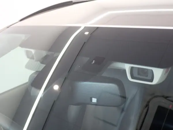 2020 Subaru Legacy Outback — photo 8 | Tuminion Kenya