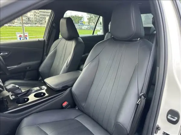 2019 Toyota Crown — photo 8 | Tuminion Kenya