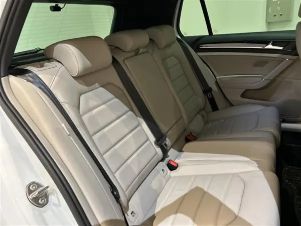 2019 Volkswagen Golf — photo 2 | Tuminion Kenya