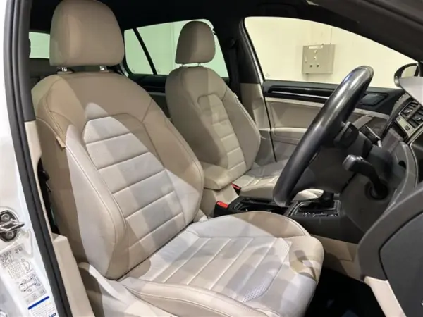 2019 Volkswagen Golf — photo 7 | Tuminion Kenya