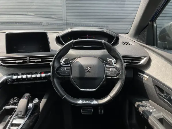 2018 Peugeot 3008 — photo 3 | Tuminion Kenya