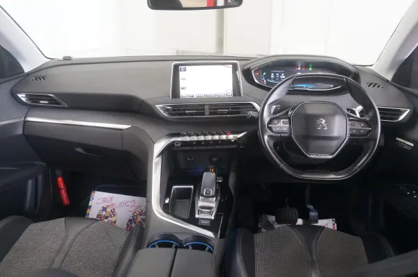 2018 Peugeot 5008 — photo 7 | Tuminion Kenya