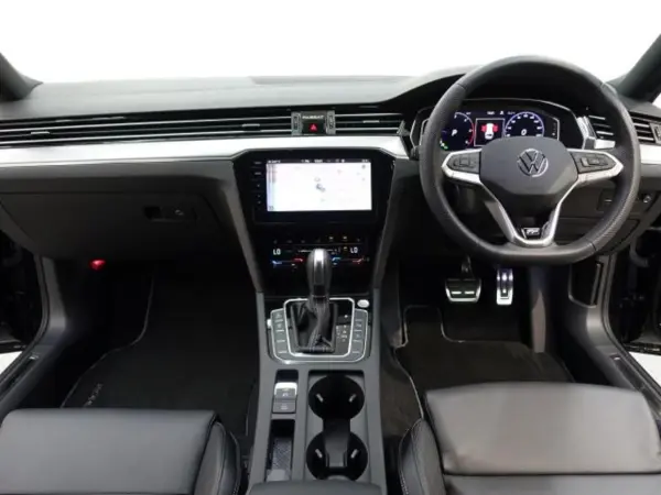 2025 Volkswagen Passat — photo 9 | Tuminion Kenya