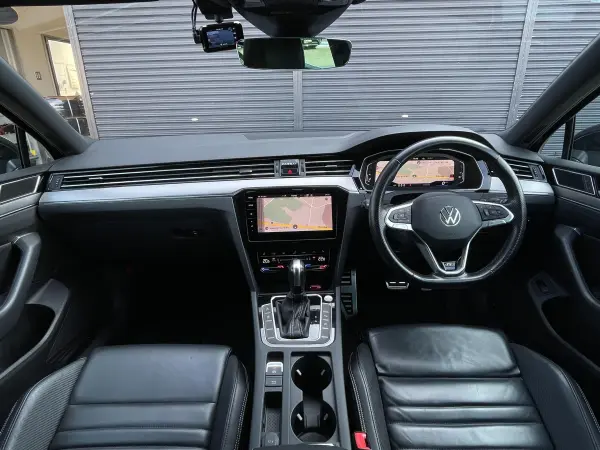 2022 Volkswagen Passat — photo 2 | Tuminion Kenya