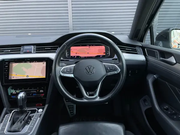 2022 Volkswagen Passat — photo 3 | Tuminion Kenya