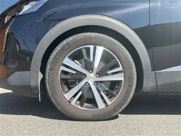 2023 Peugeot 3008 — photo 8 | Tuminion Kenya
