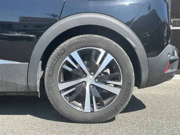 2023 Peugeot 3008 — photo 9 | Tuminion Kenya