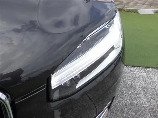 2023 Volvo Xc90 — photo 8 | Tuminion Kenya