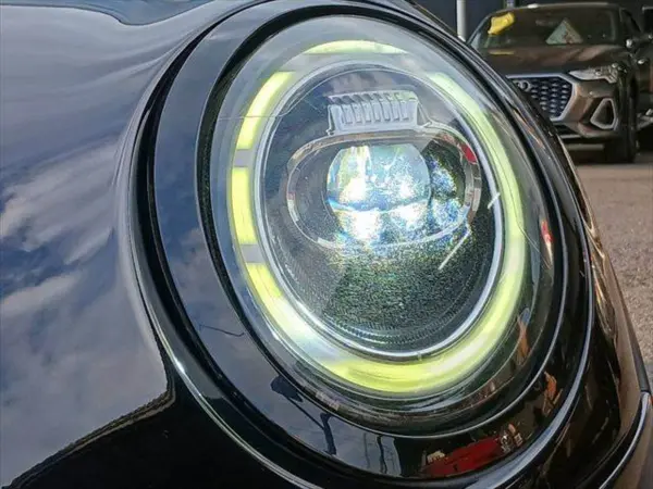 2019 Mini Cooper — photo 8 | Tuminion Kenya