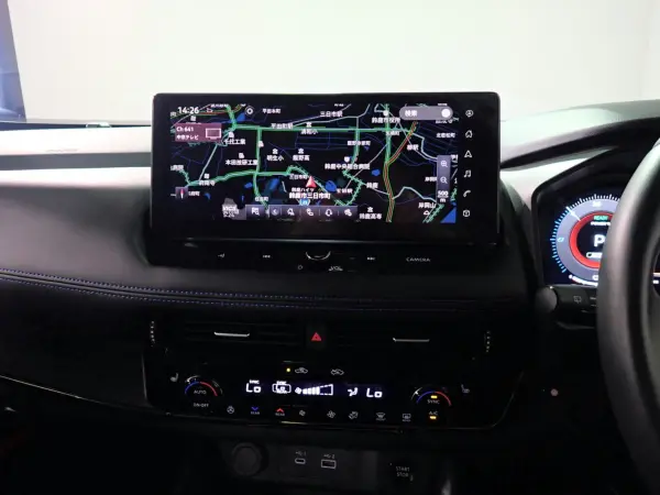 2025 Nissan Xtrail — photo 1
