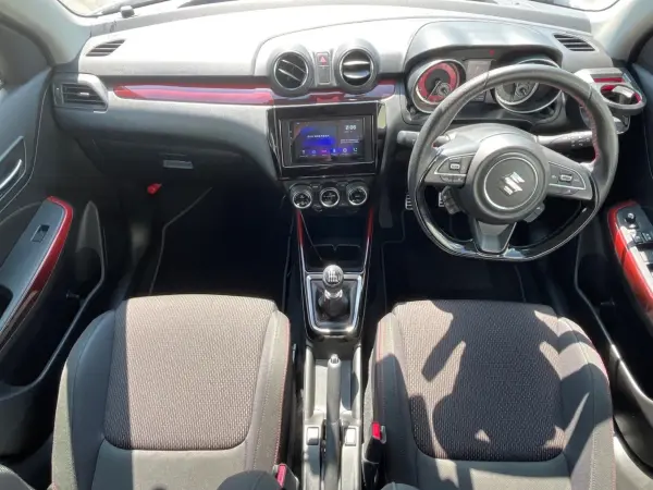 2021 Suzuki Swift — photo 2 | Tuminion Kenya