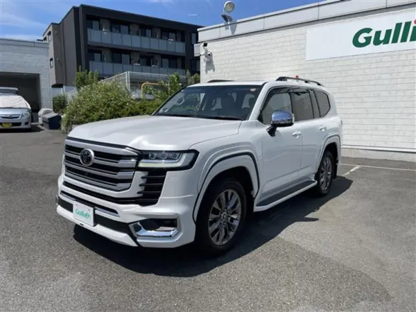 2024 Toyota Landrcuiser 300 — photo 3 | Tuminion Kenya