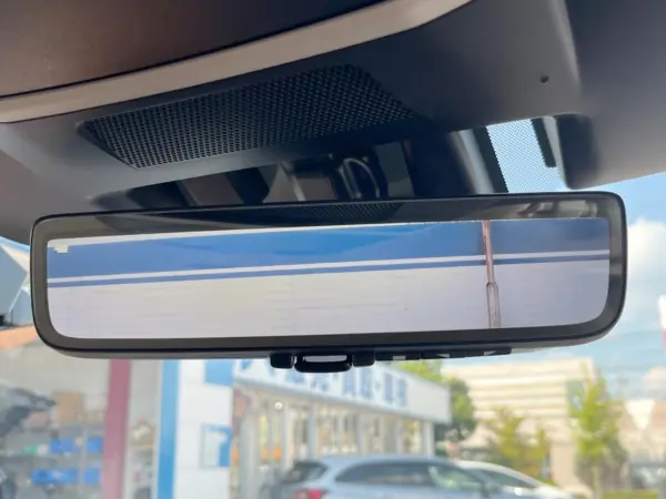 2024 Subaru Legacy Outback — photo 7 | Tuminion Kenya