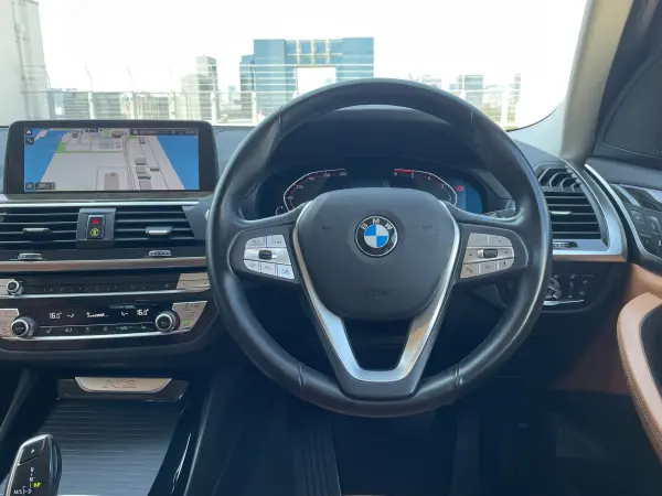 2021 Bmw X3 — photo 3 | Tuminion Kenya