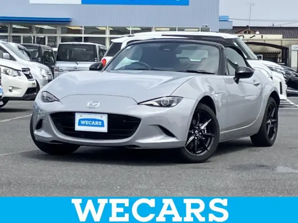 2025 Mazda Roadster — photo 1