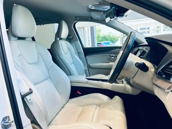 2022 Volvo Xc90 — photo 9 | Tuminion Kenya