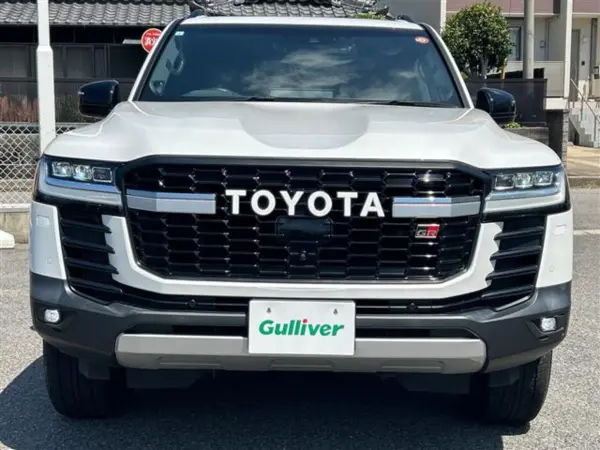 2023 Toyota Landrcuiser 300 — photo 9 | Tuminion Kenya