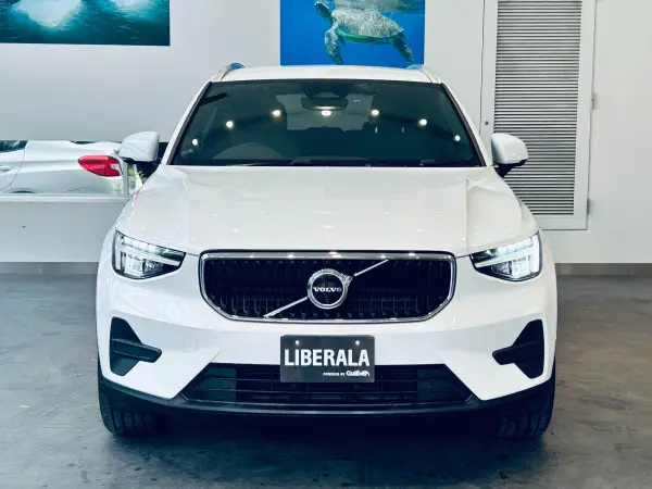 2023 Volvo Xc40 — photo 8 | Tuminion Kenya