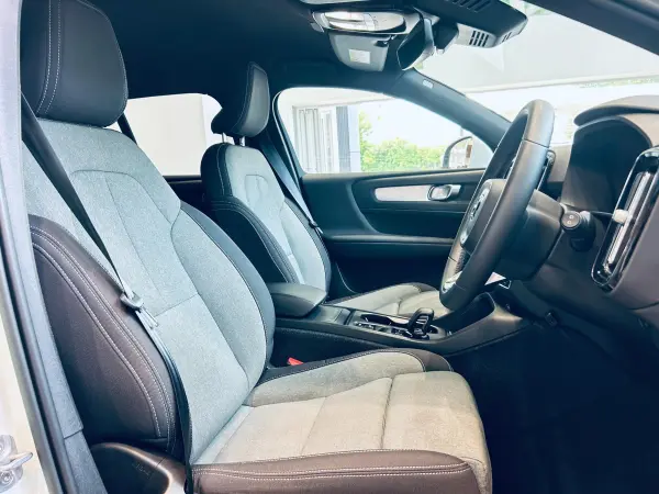 2023 Volvo Xc40 — photo 9 | Tuminion Kenya