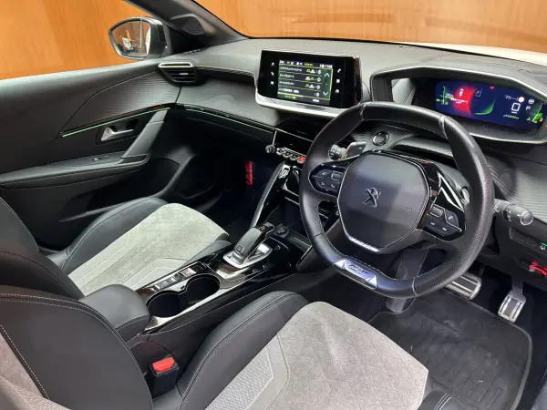 2020 Peugeot 208 — photo 3 | Tuminion Kenya