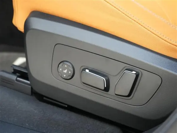 2025 Bmw X3 — photo 7 | Tuminion Kenya