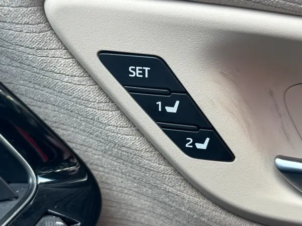 2019 Toyota Crown — photo 8 | Tuminion Kenya
