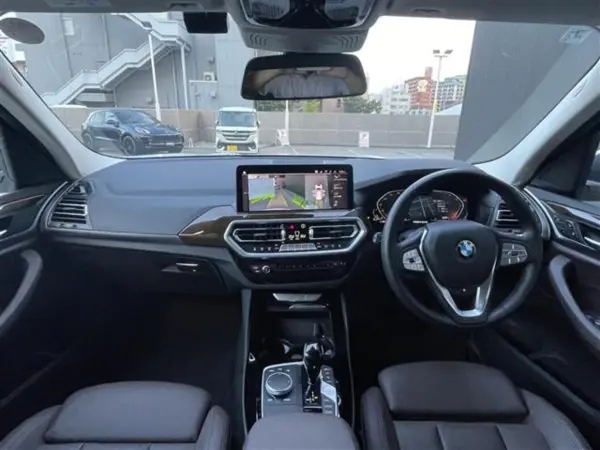 2022 Bmw X3 — photo 2 | Tuminion Kenya