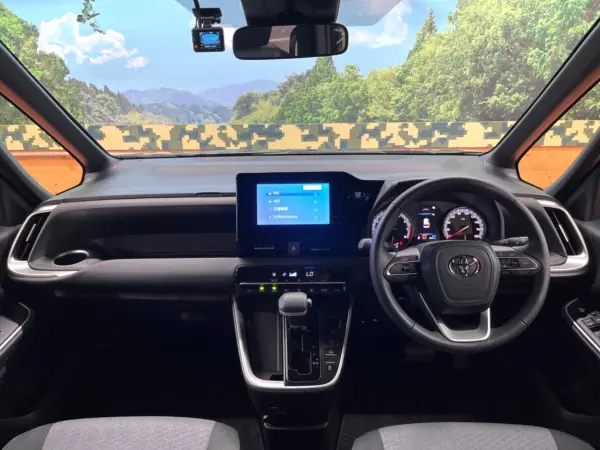 2025 Toyota Noah — photo 2 | Tuminion Kenya
