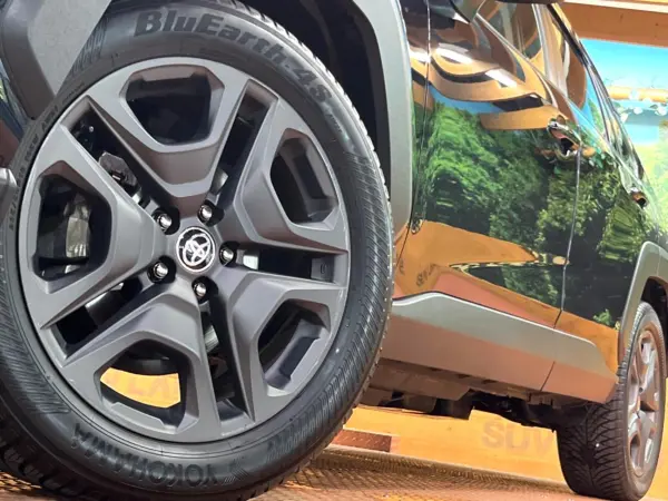 2025 Toyota  Rav4 — photo 9 | Tuminion Kenya
