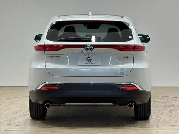 2022 Toyota Harrier — photo 9 | Tuminion Kenya
