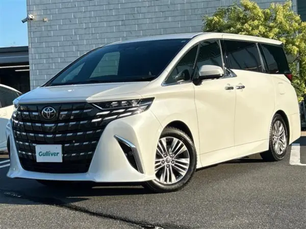 2025 Toyota Alphard — photo 8 | Tuminion Kenya