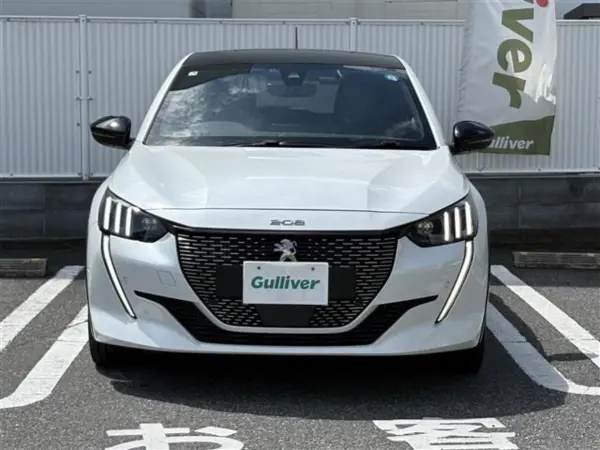 2021 Peugeot 208 — photo 9 | Tuminion Kenya