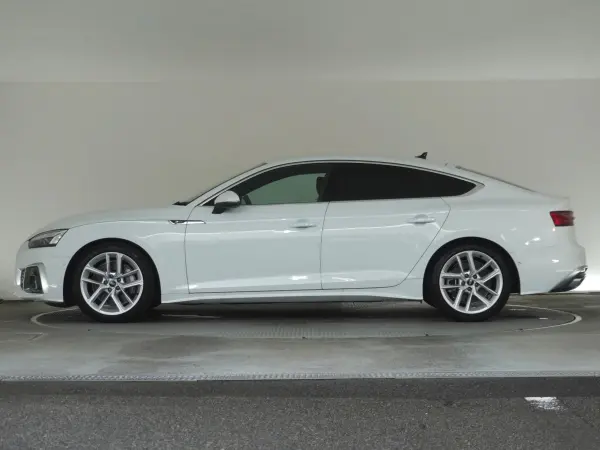 2022 Audi A5 Sportback — photo 3 | Tuminion Kenya