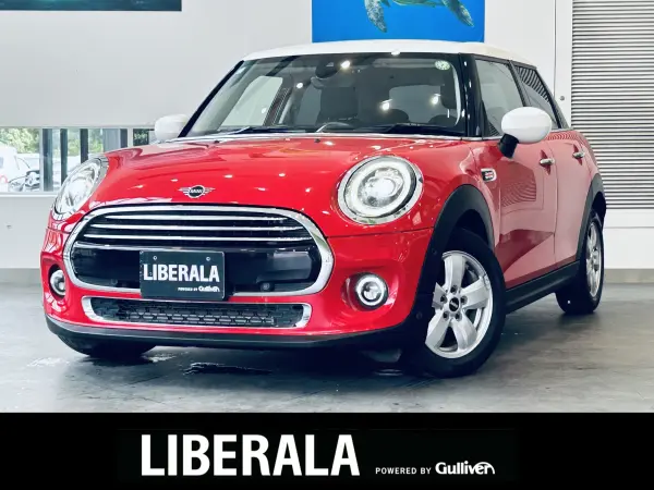 MINI Cooper 5-Door DCT — 2021, 22,000km, for sale in Kenya