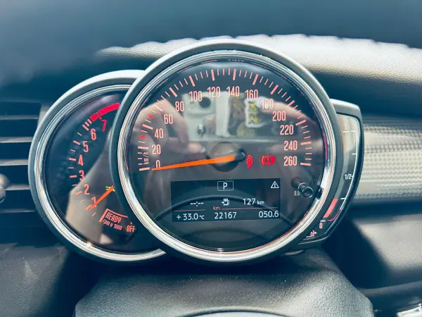 2021 Mini Cooper — photo 3 | Tuminion Kenya