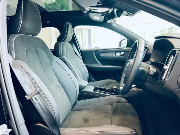 2024 Volvo Xc40 — photo 9 | Tuminion Kenya