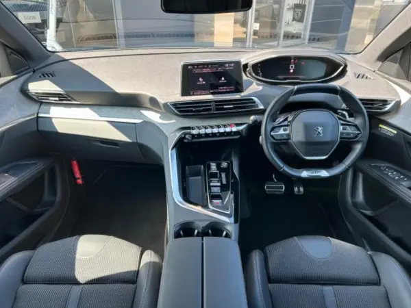 2024 Peugeot 5008 — photo 3 | Tuminion Kenya